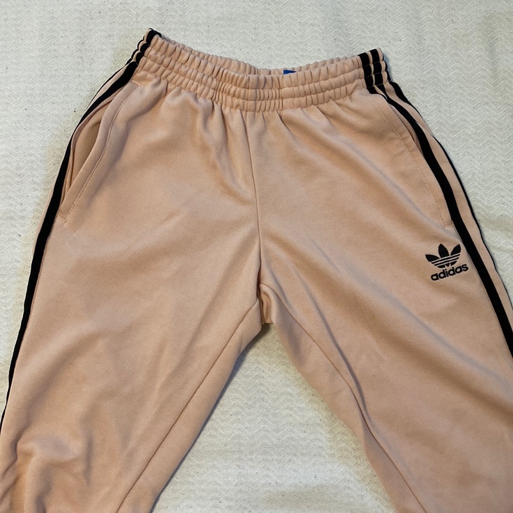 Pink active joggers